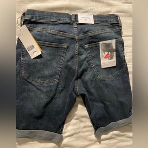 H&M men’s short jeans